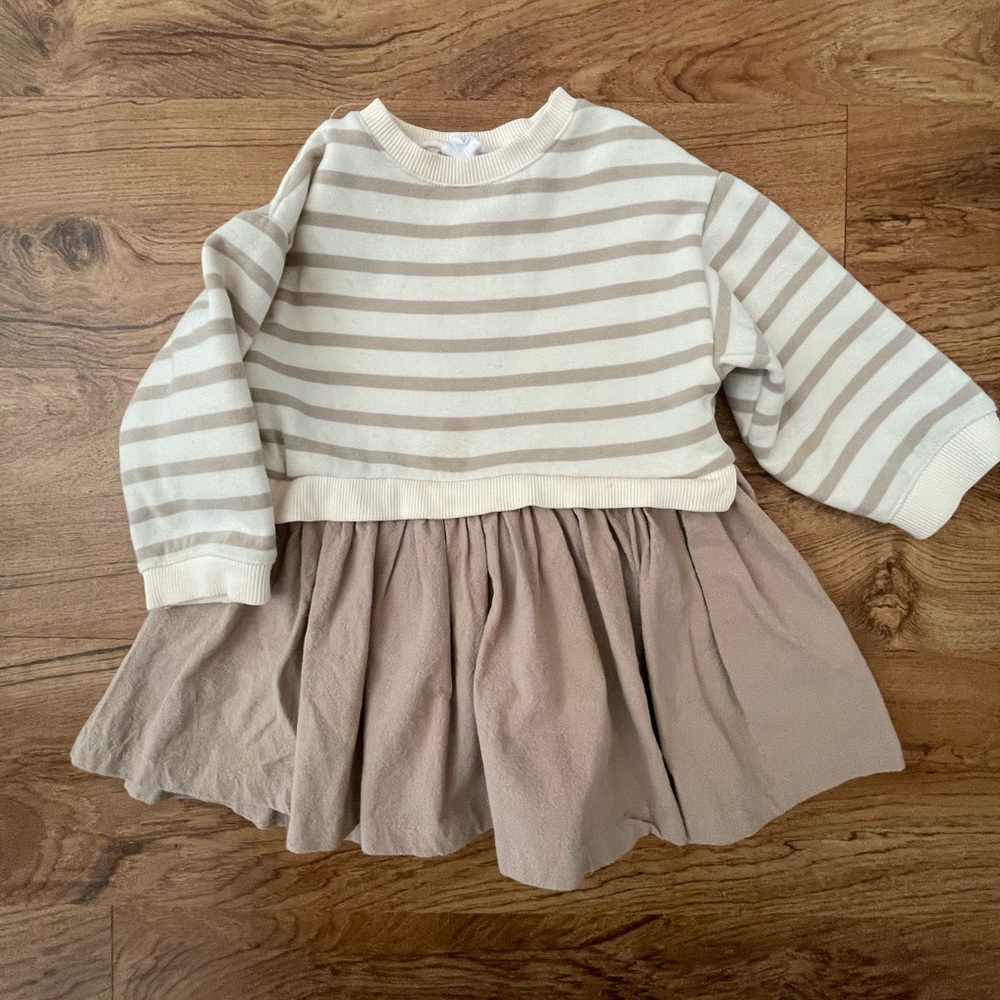 Zara Sweatshirt Dress